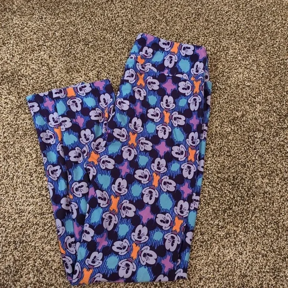 LuLaRoe Disney Mickey Mouse Leggings SZ One Size NWOT - Picture 4 of 4